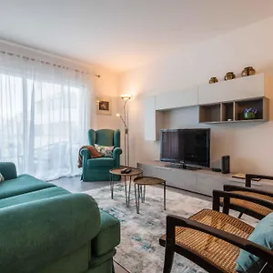 Caravelas 2-bedroom With Pool - 50m From The Apartment Armacao de Pera